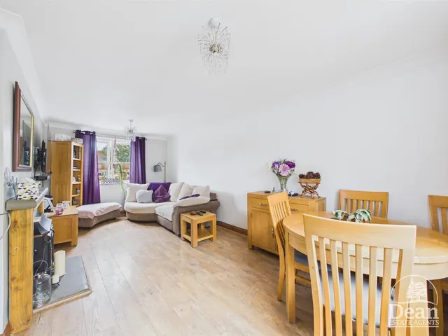 Photo 2 — Woodland Rise, Parkend, Lydney