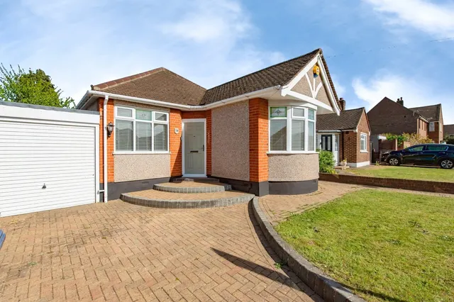 Heathview Road, Grays, RM16, photo 1