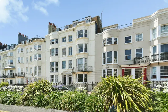 New Steine, BRIGHTON, photo 1