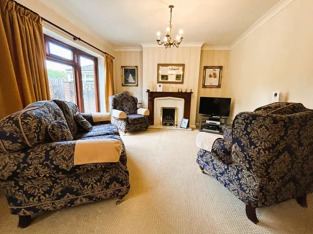 Pelsall Road, Brownhills, WS8, photo 2