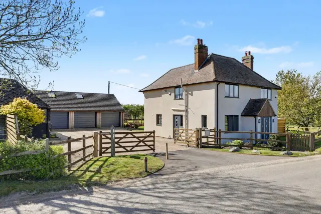 Bygrave Road, Baldock, SG7, photo 1