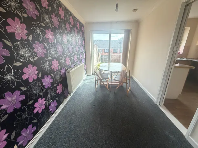 Photo 3 — Lewthorn Rise, Wolverhampton, WV4 5EA