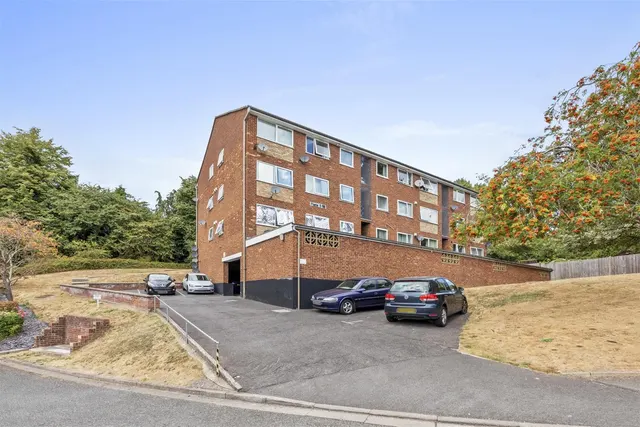 Windsor Drive, High Wycombe, HP13, photo 1