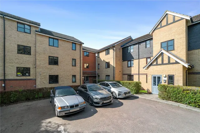 Flat Under Offer with 2 bedrooms in Saffron Walden, CB11, photo 1