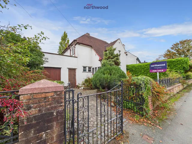 Acton Gate, Wrexham, LL11, photo 1