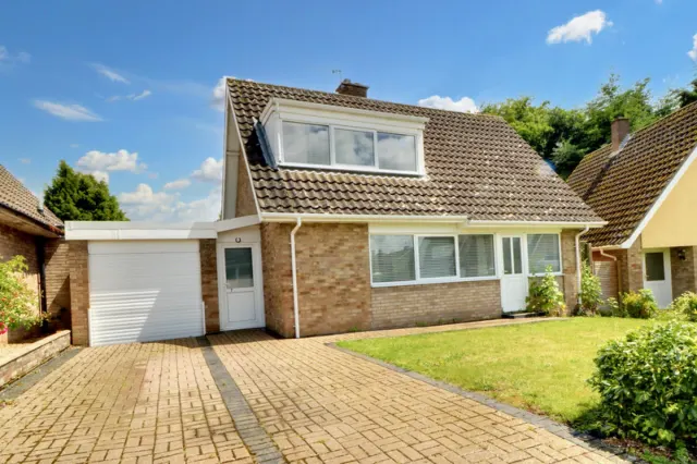 Highfield, Eye, photo 1