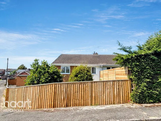Nightingale Crescent, Nottingham, NG16, photo 2