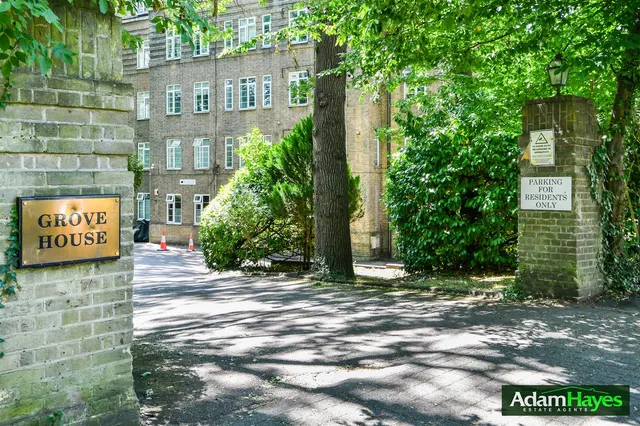 Waverley Grove, Finchley, N3, photo 1