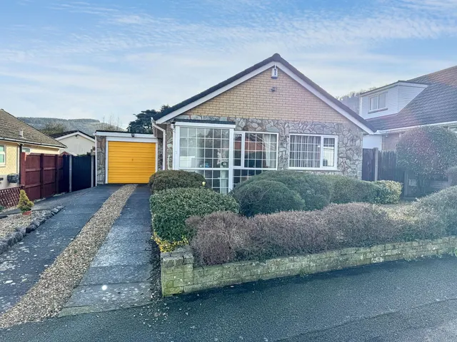 Bron Llyn, Llanddulas, Abergele, Conwy, LL22 8JL, photo 1