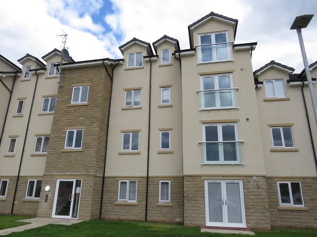 Fitzalan Road, S13, photo 2