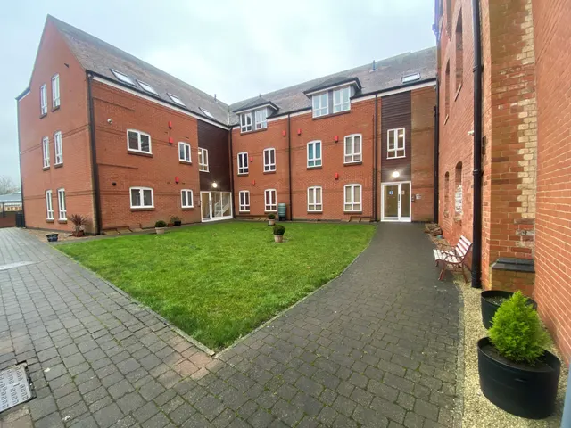 The Courtyard, Castle Brewery, Newark, NG24, photo 1
