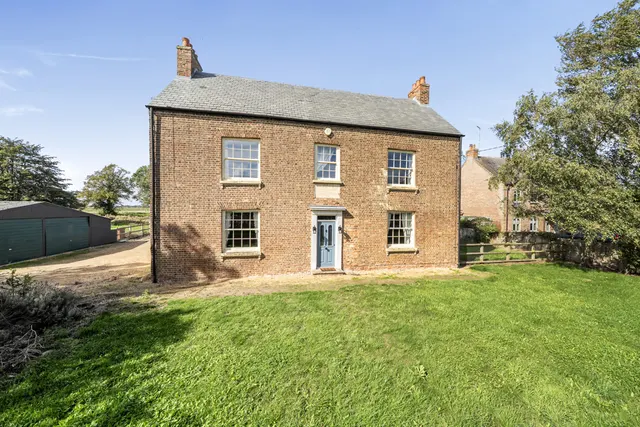 4 bedroom house, Bunkers Hill, Wisbech St. Mary, PE13