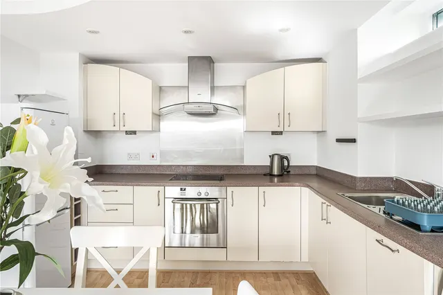 Westminster Bridge Road, London, SE1, photo 2