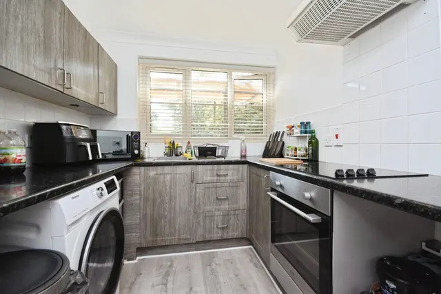Photo 3 — Ramshaw Drive, Chelmer Village, Chelmsford, Essex, CM2