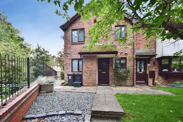 Middle Mill Road, East Malling, West Malling, photo 1