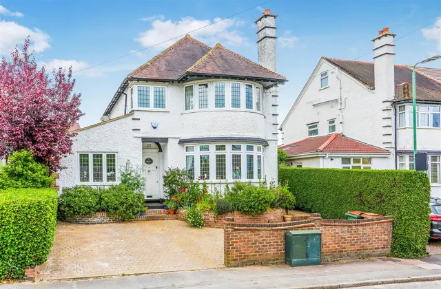 Sandy Lane South, Wallington, SM6 9NR, photo 1