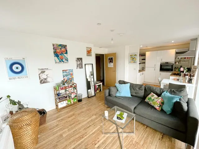 9 Michigan Avenue, Salford, Lancashire, M50 2HA, photo 1
