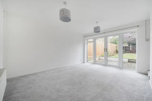 Winters Way, Bloxham, OX15, photo 2