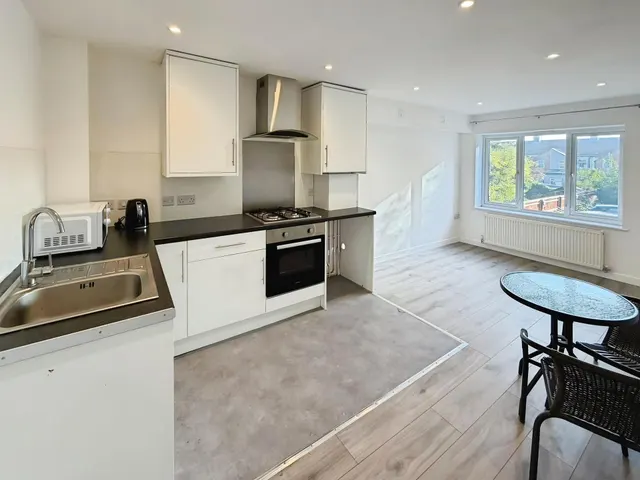 Whitsed Street, Eastfield, PE1, photo 3