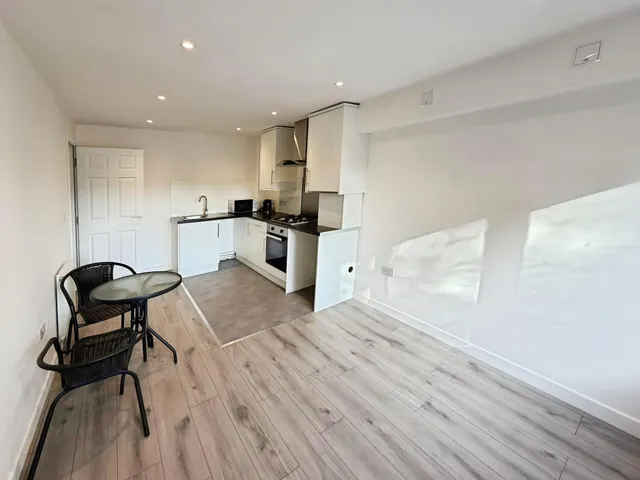 Whitsed Street, Eastfield, PE1, photo 2