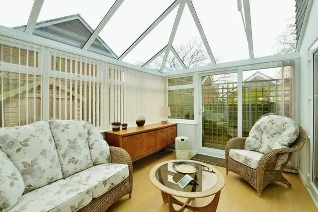 Photo 3 — Mabledon Close, New Romney, Kent, TN28