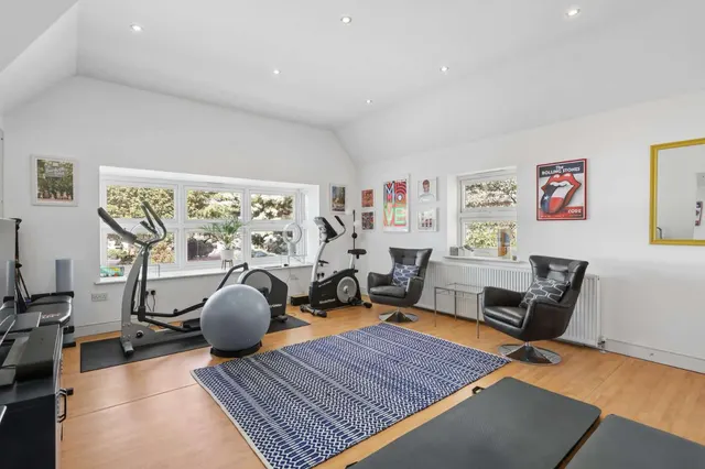 Photo 3 — Woodend Park, Cobham, Surrey, KT11 3BX