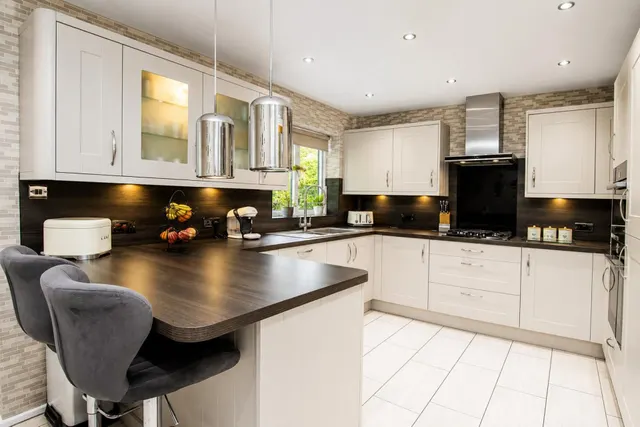 St Georges Terrace, Darwen, photo 1