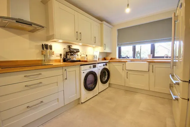 Welton Close, Beverley, photo 3