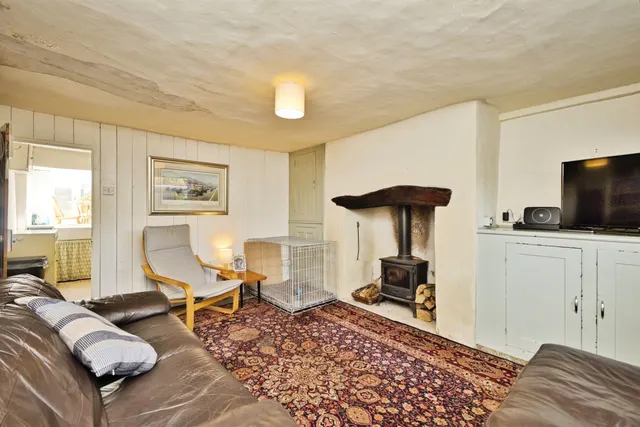 Barn Street, Crewkerne, TA18, photo 2