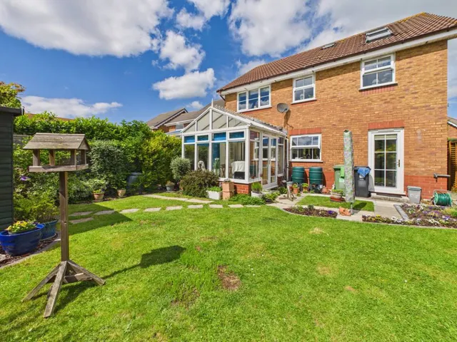Pursey Drive, Bradley Stoke, BS32, photo 2
