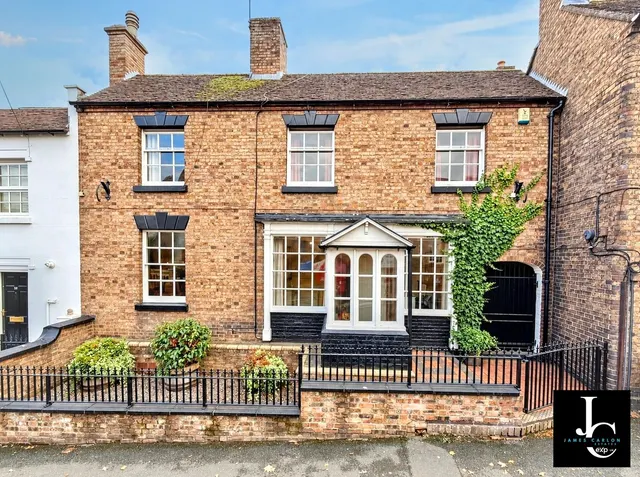 High Street, Madeley, TF7, photo 1