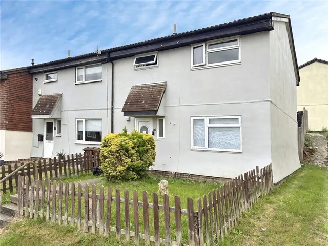 Vulcan Close, Princes Park, Kent, ME5, photo 1