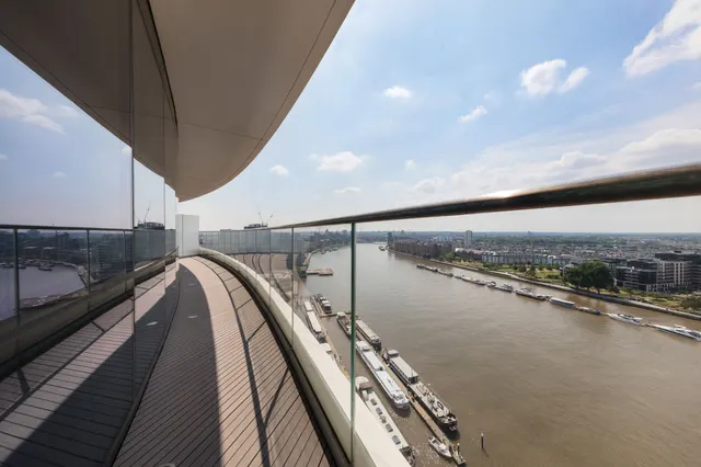 Photo 2 — Flat 83, Lombard Wharf, 12 Lombard Road, London