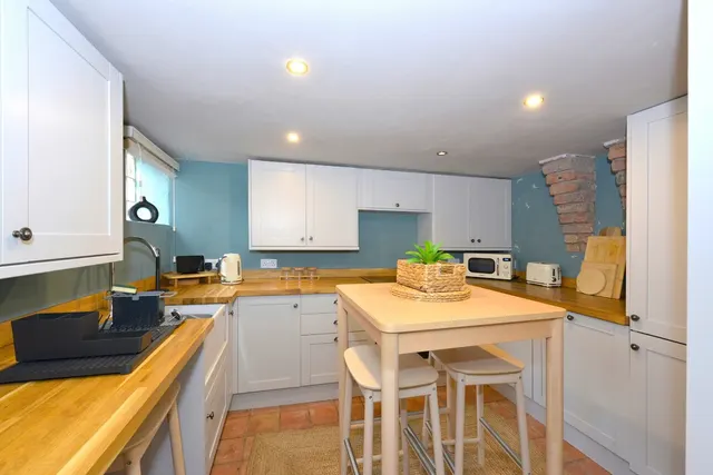 Photo 3 — Carpenters Row, Wellington Road, Coalbrookdale TF8 7DX