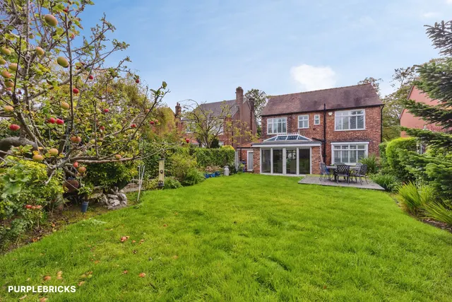 Stockport Road, Marple, SK6, photo 3