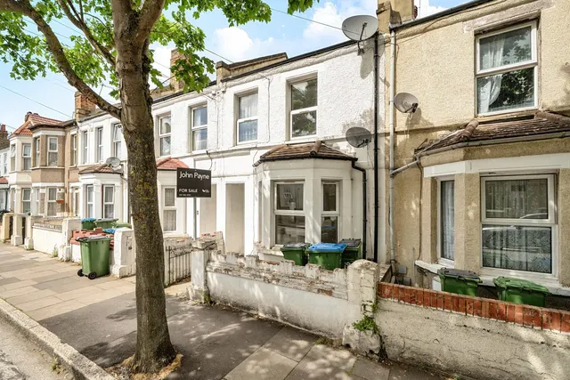 Conway Road, SE18, photo 1