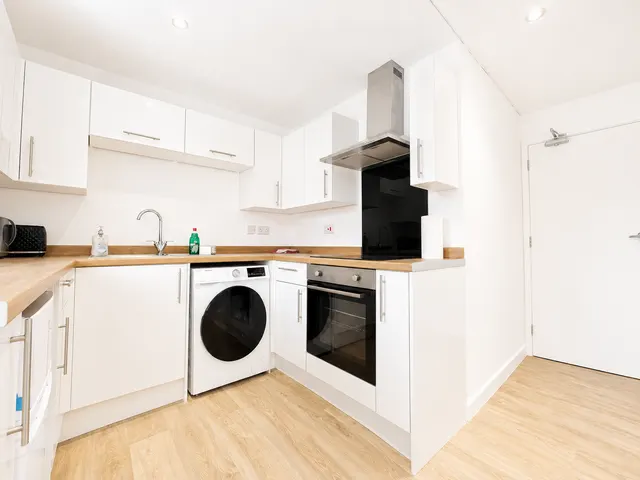 Wood Street, Mansfield, NG18, photo 2