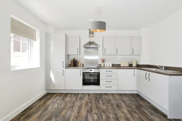Lamb Crescent, Pocklington, YO42, photo 3