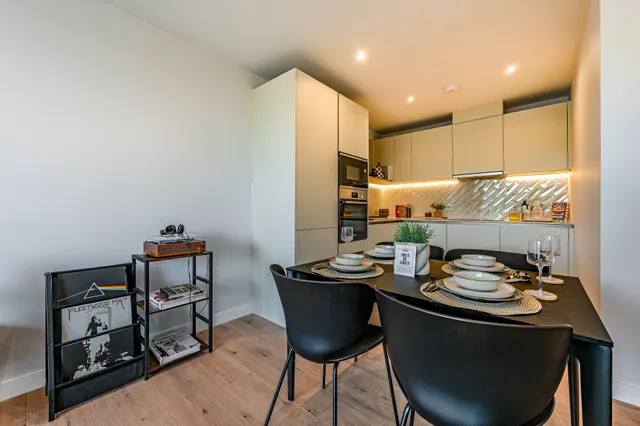 Flat 205, Ayde Apartments, London, photo 1