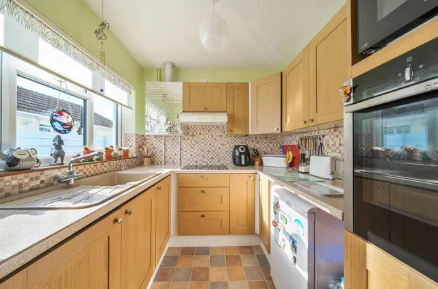 Abbey Road, Sompting, BN15, photo 2