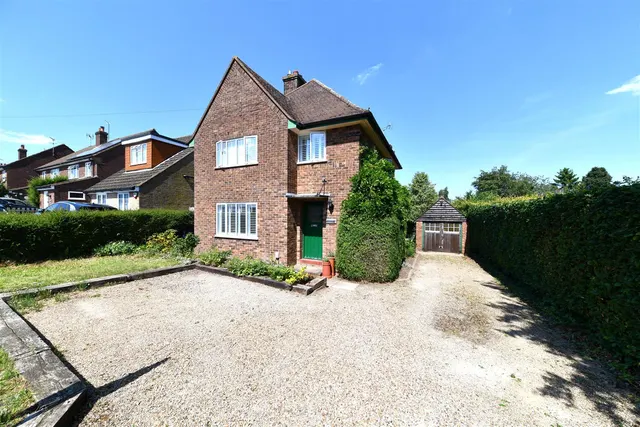 Gipsy Lane, Knebworth, Herts, SG3 6DJ, photo 1