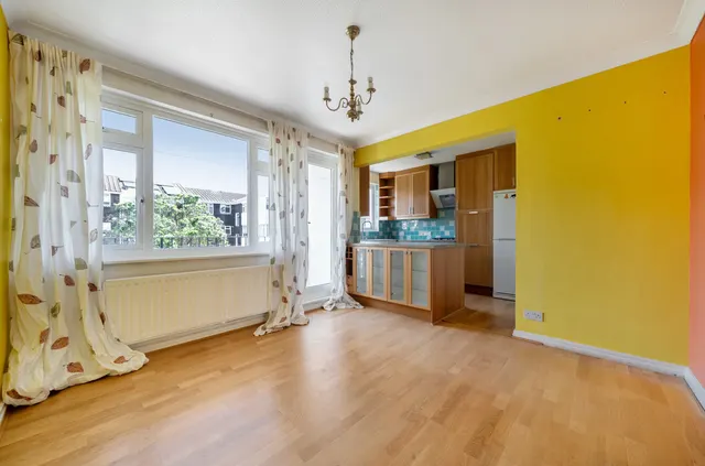 Woodville Drive, Portsmouth, PO1, photo 3