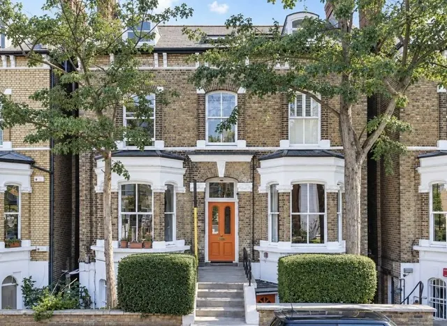 Gauden Road, London, SW4