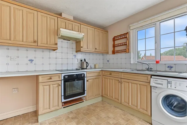 Hinton View, Haddenham, CB6, photo 3