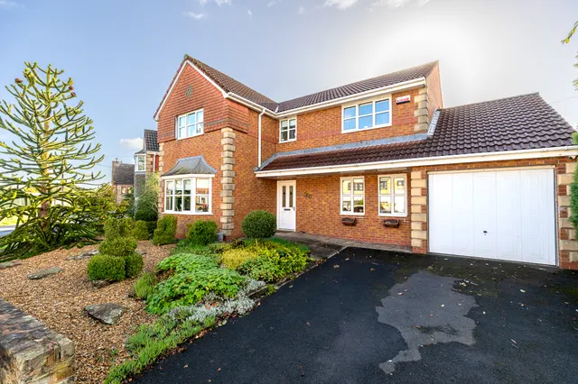 Edge Hall Road, Orrell, WN5, photo 1