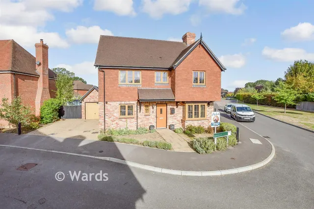 Primrose Close, Marden, TN12, photo 1