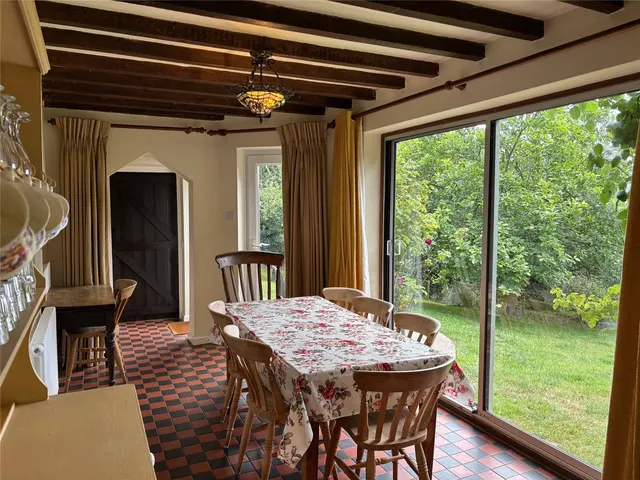 Photo 3 — Newgrounds, Godshill, Fordingbridge, Hampshire, SP6 2LJ