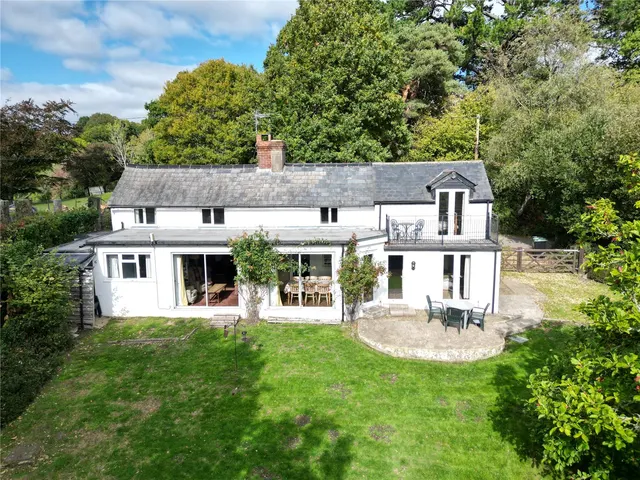 Newgrounds, Godshill, Fordingbridge, Hampshire, SP6 2LJ, photo 1