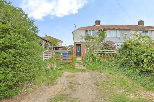 Birkbeck Road, Norwich, photo 1