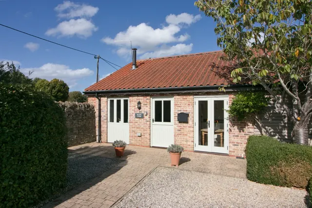 Poulshot, SN10, photo 1